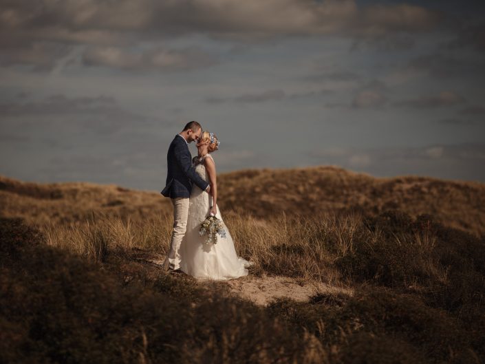 Bruidsfotografie in de duinen van Castricum